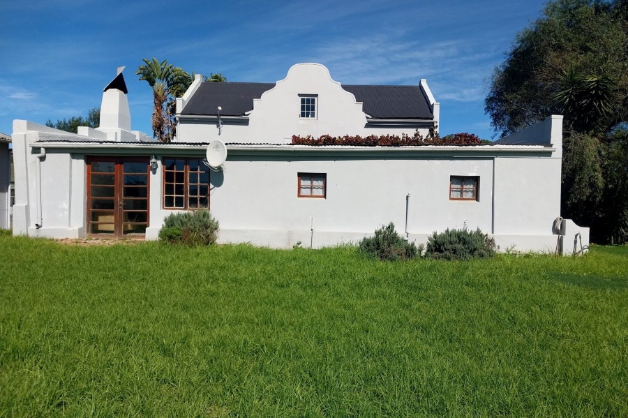 4 Bedroom Property for Sale in Heidelberg Western Cape